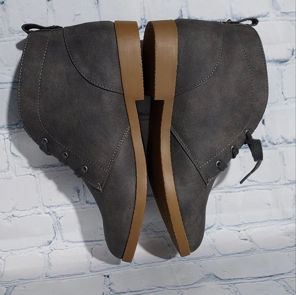 Very G Brown Ankle Boots 7.5 Womens City Minimalist Capsule